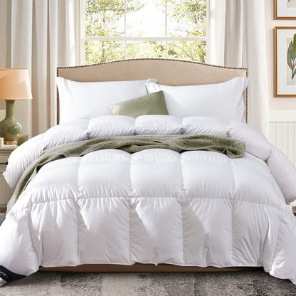 Fluffy down Comforter King Size，Medium Warmth Duvet Insert for All Season,Ultra-Soft Cotton Shell,680 Fill Power,With Corner Tabs, White